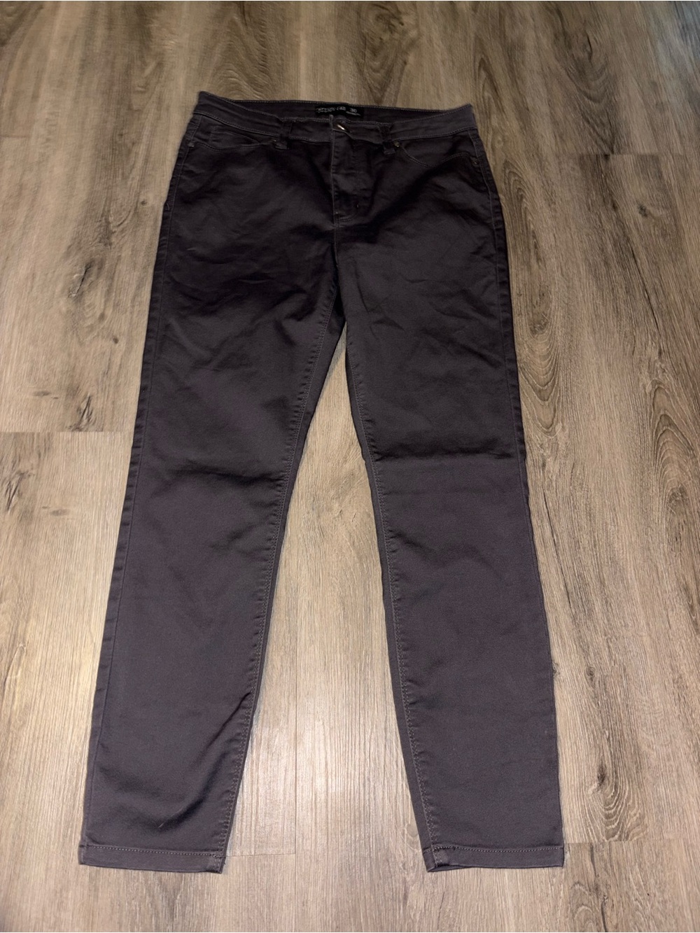Design Lab | Gray Pants